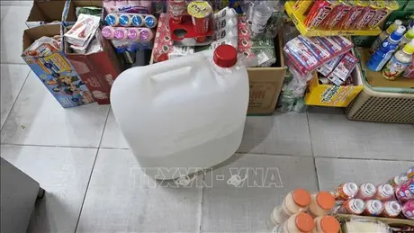 Nghi ngờ ngộ độc do Methanol, một người đang hôn mê, tiên lượng nặng