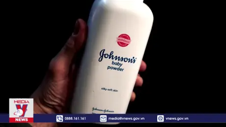 Johnson & Johnson đối mặt với kiện tụng